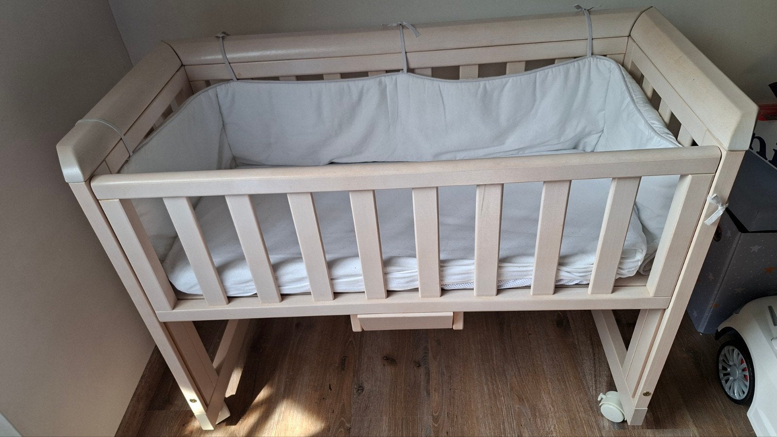 Lit bébé 3 en 1 en bois de la marque Troll, Enlèvement, Comme neuf, Moins de 140 cm, Moins de 70 cm
