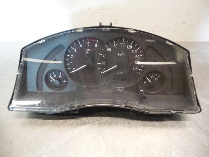 Instrumentenpaneel van een Opel Meriva (Meriva 03-), Gebruikt, -, -, Opel