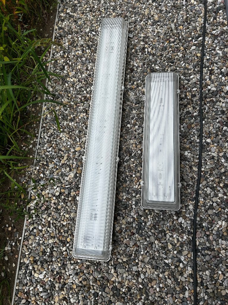 2x Waterdicht tweevoudig IP65 LED TL armatuur, Ophalen, Zo goed als nieuw, TL- en paneelverlichting, Inclusief lichtbron
