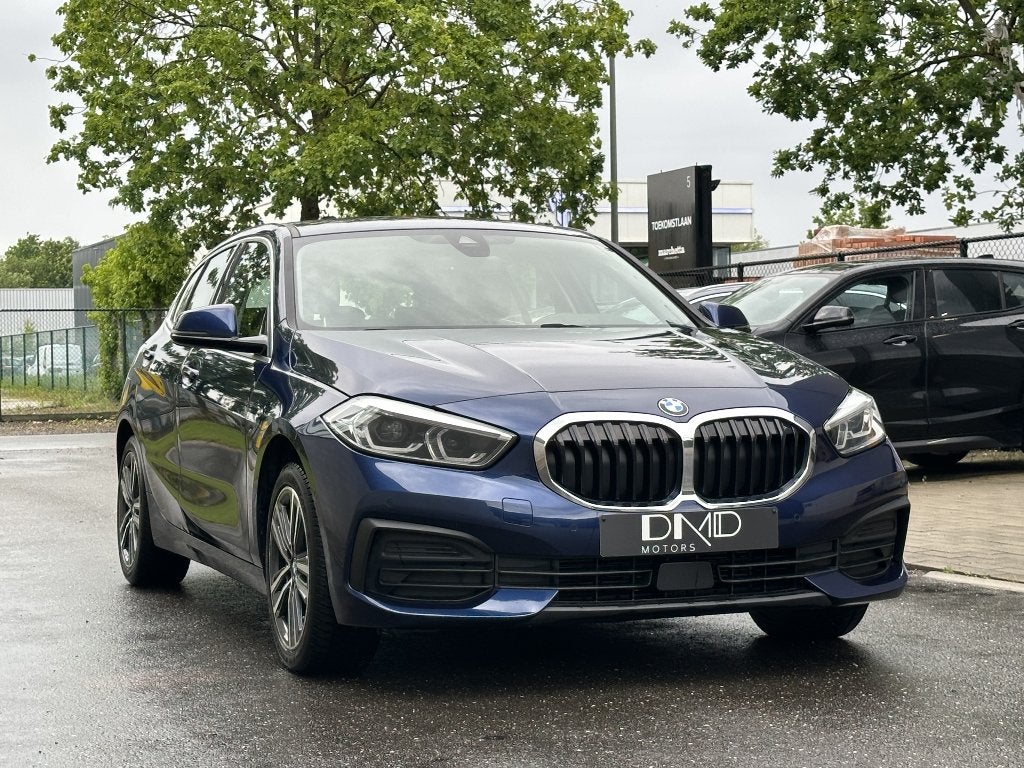 BMW 116dA Navi Led Camera Zetelverw Keyless 1J Garantie, Auto's, 1 Reeks, Euro 6, Lane Keeping Assist, Blauw