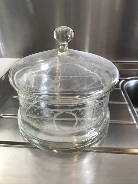 Glazen pot met deksel, Glas, Ophalen, Gebruikt, Met deksel