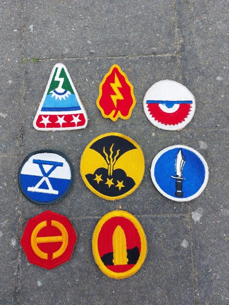 US Army WO2 patch grouping, Ophalen of Verzenden, Landmacht, Embleem of Badge