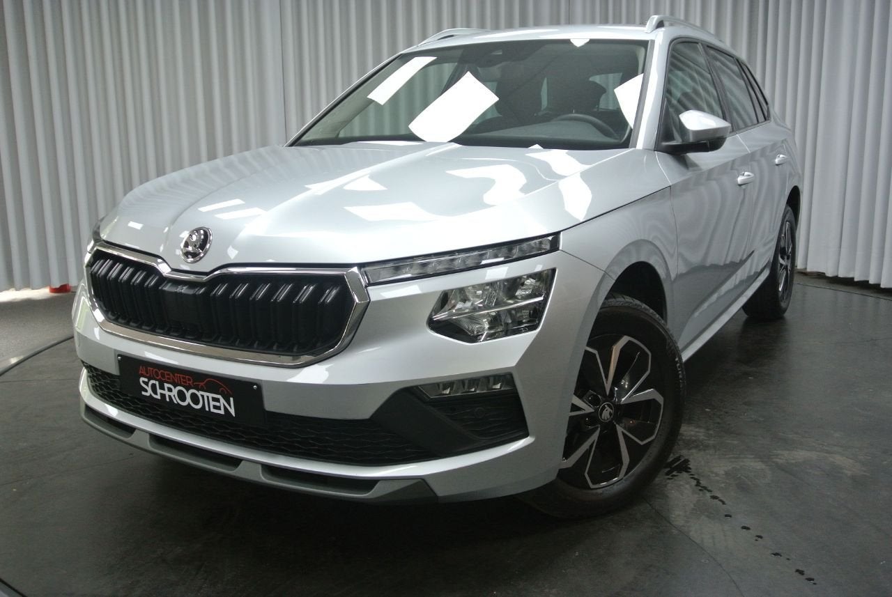 Skoda Kamiq 1.0 TSI (bj 2025), Auto's, Stof, Gebruikt, 116 pk, Bedrijf