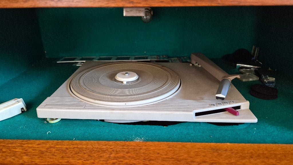 Houten Vintage Radiomeubel met platenspeler en kast, Antiek en Kunst, Ophalen