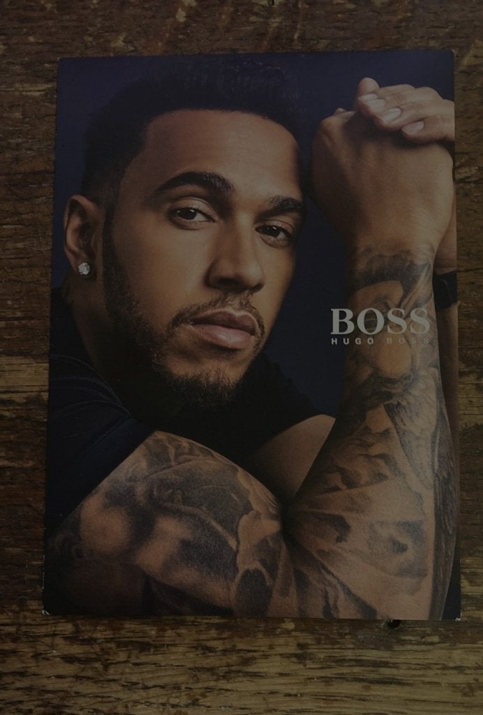Carte de fan Lewis Hamilton /Hugo Boss (AMG Motorsport 2017), Collections, Marques automobiles, Motos & Formules 1, Envoi, Utilisé