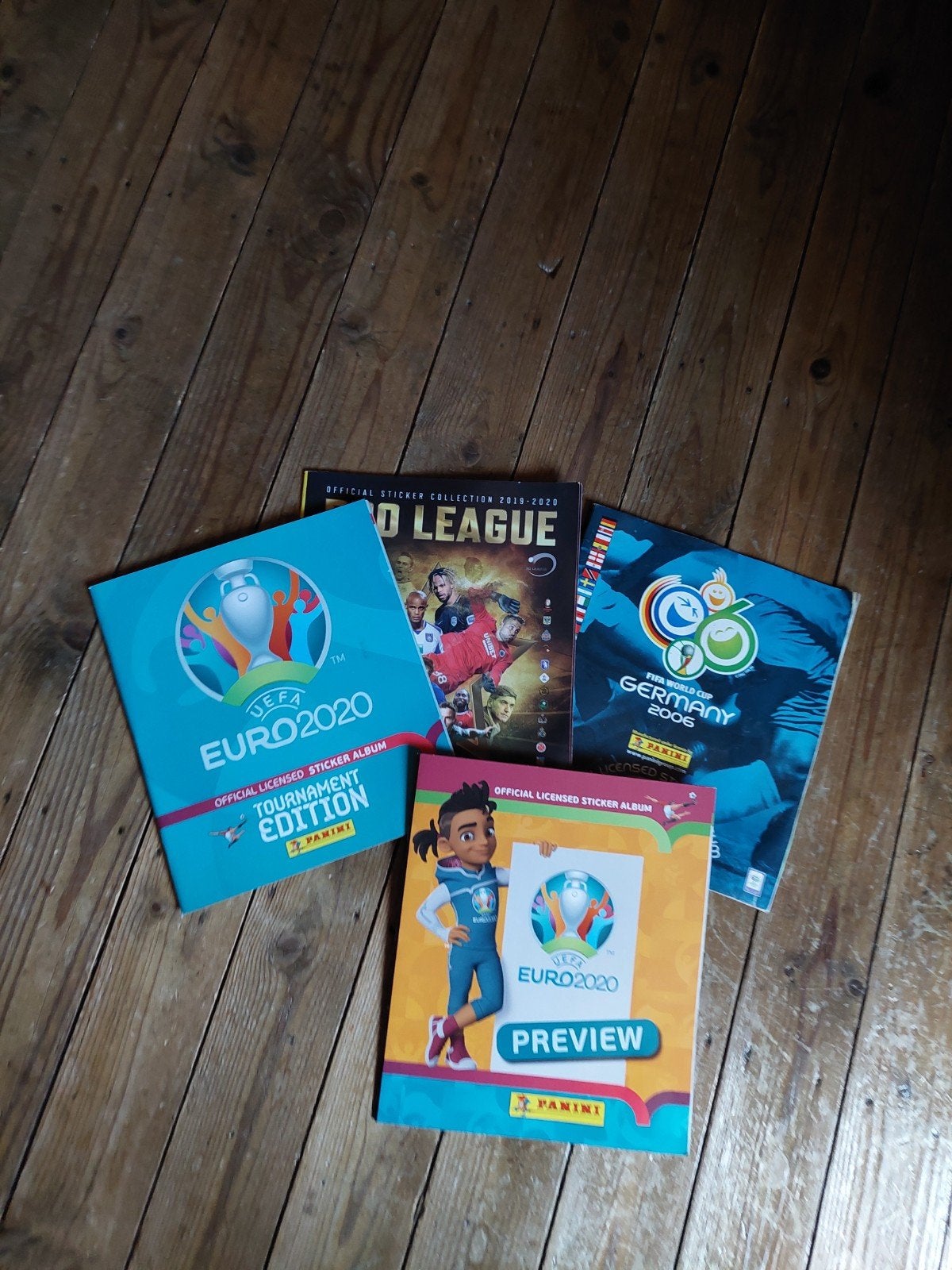 panini lot albums, Collections, Envoi