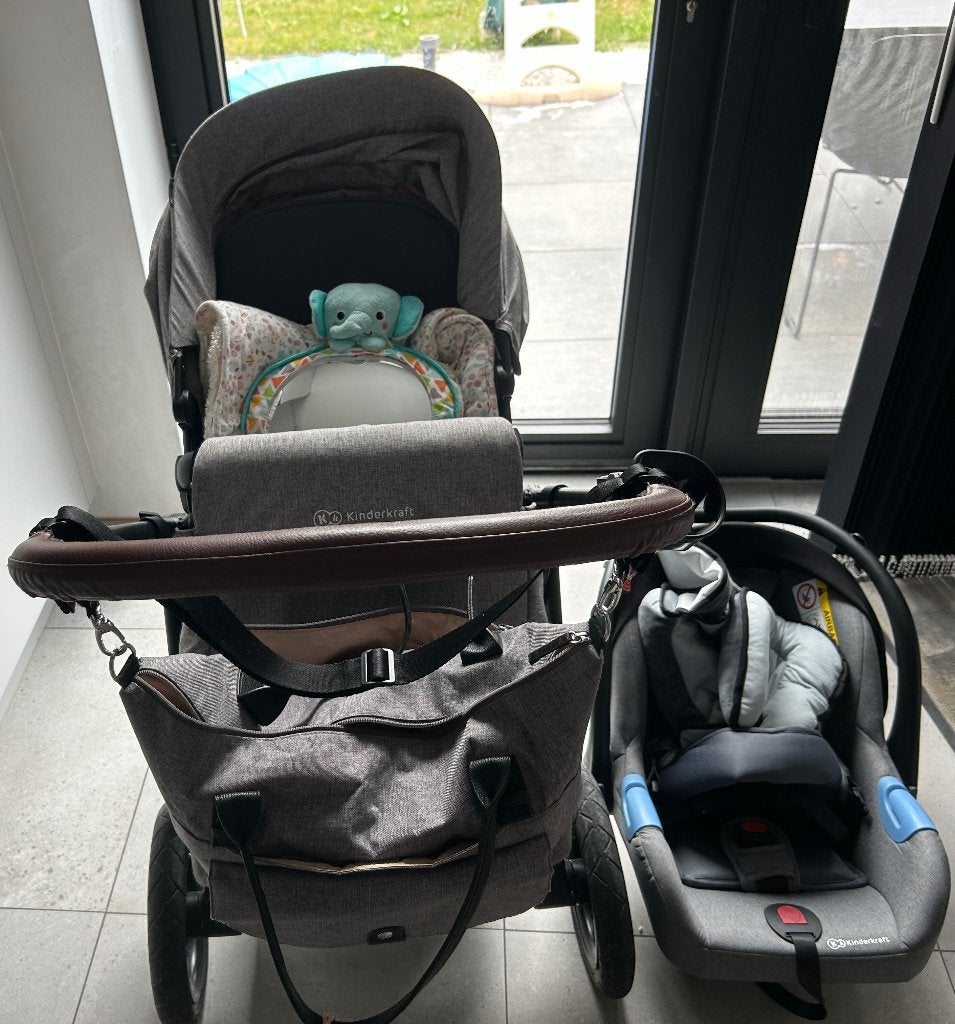 Kinderwagen van merk Kinderkraft, Gebruikt, Met autostoeltje, Ophalen, Kinderwagen
