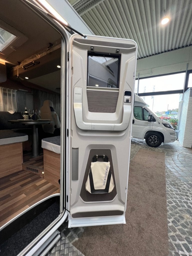 Weinsberg CaraCore 700 MEG | 180 pk Aut. | Twinbedden+hef, Caravans en Kamperen, Weinsberg, Fiat, Douche, Bedrijf