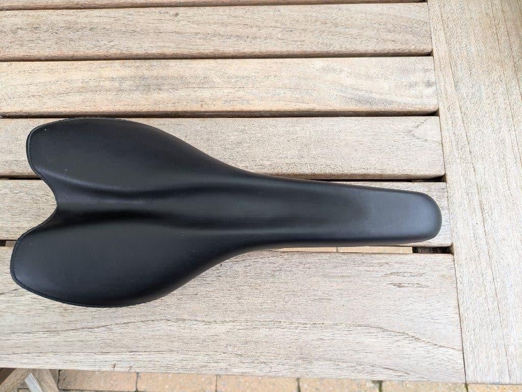 Nouvelle marque de selles Velo., Vélos & Vélomoteurs, Neuf, Stadsfiets, Enlèvement, Velo.
