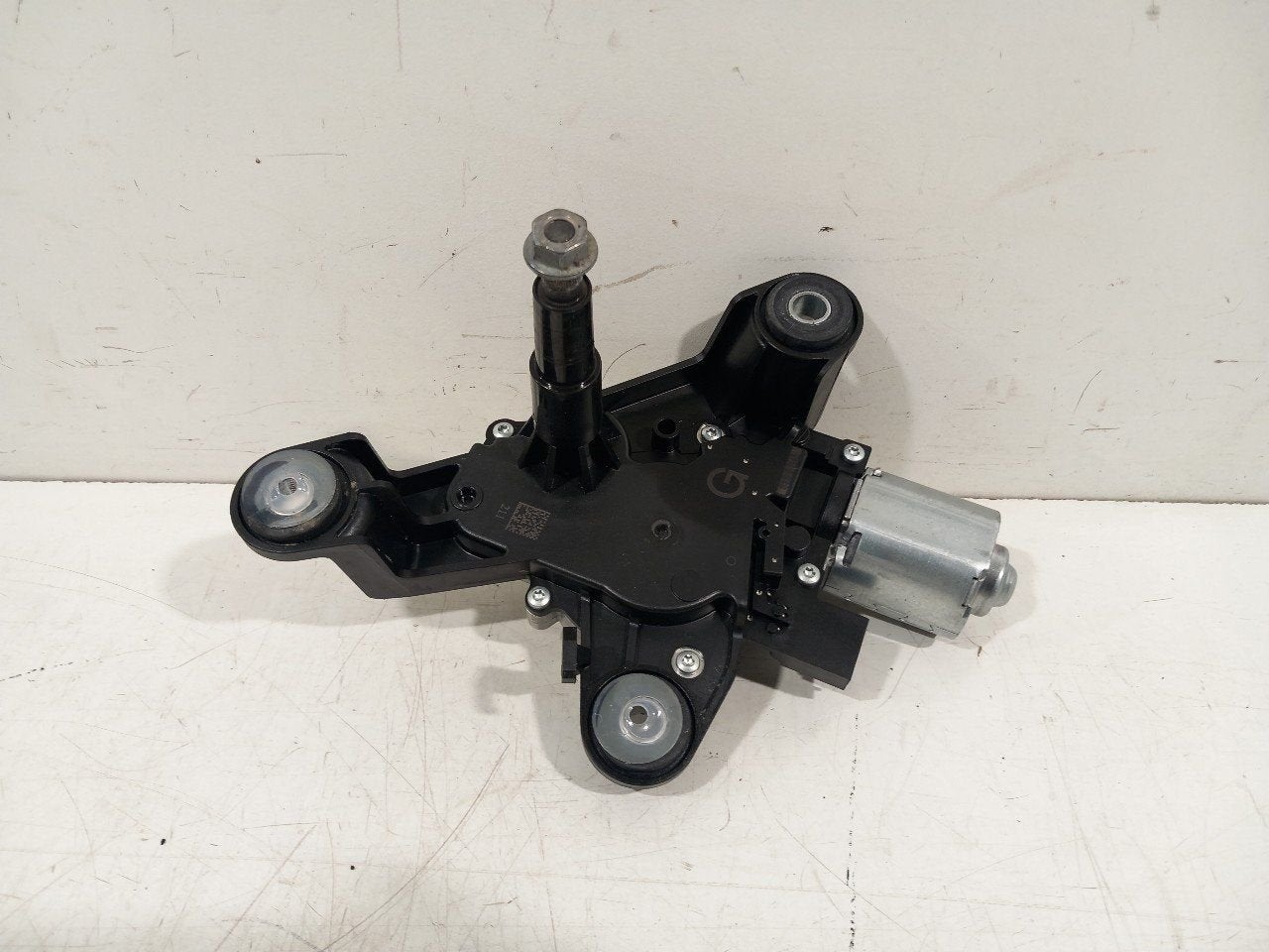 Ruitenwissermotor achter Peugeot 3008, Onderdelen@venauto.nl, Van der Ven Autorecycling B.V., Gebruikt, Ettenseweg 76, 4706 PB Roosendaal, The Netherlands