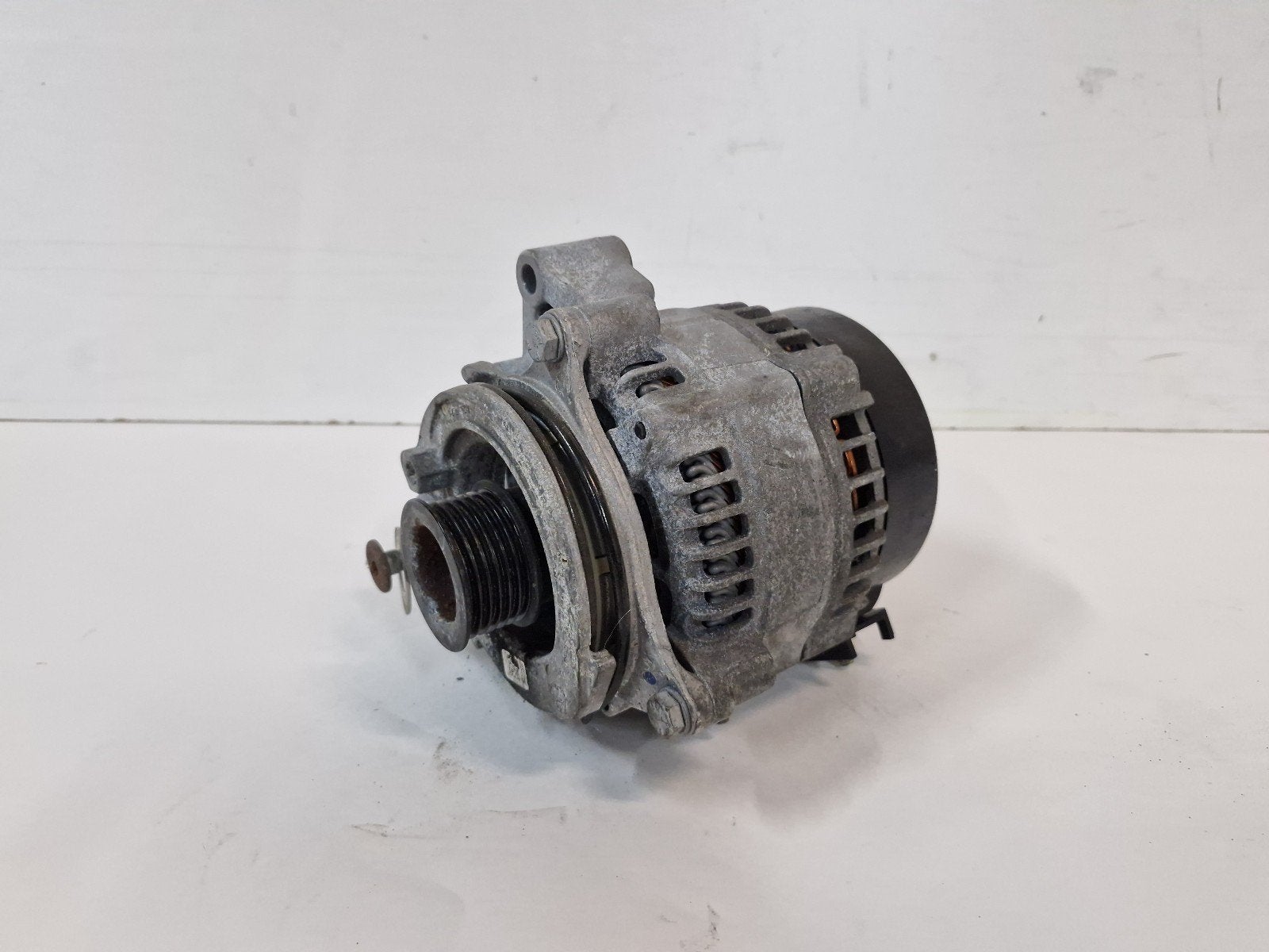 ALTERNATEUR RP G30 G12 G15 BMW 3 serie (G20) (12318634167), Autos : Pièces & Accessoires, Utilisé, BMW, Petuelring 130
80809  München, DE