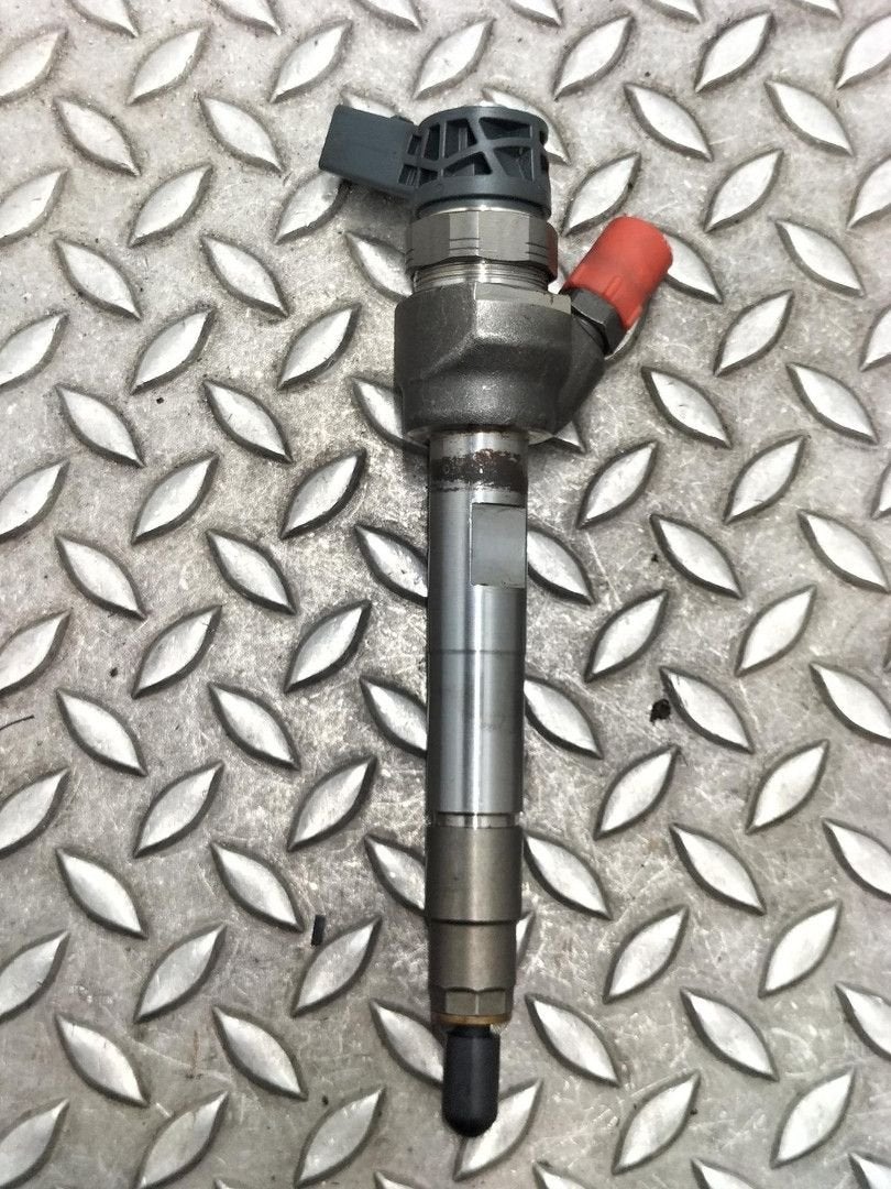 BMW X1 BRANDSTOF INJECTOR / VERSTUIVER 044511061301 2018, Auto-onderdelen, Ophalen of Verzenden, Gebruikt, ARN erkend