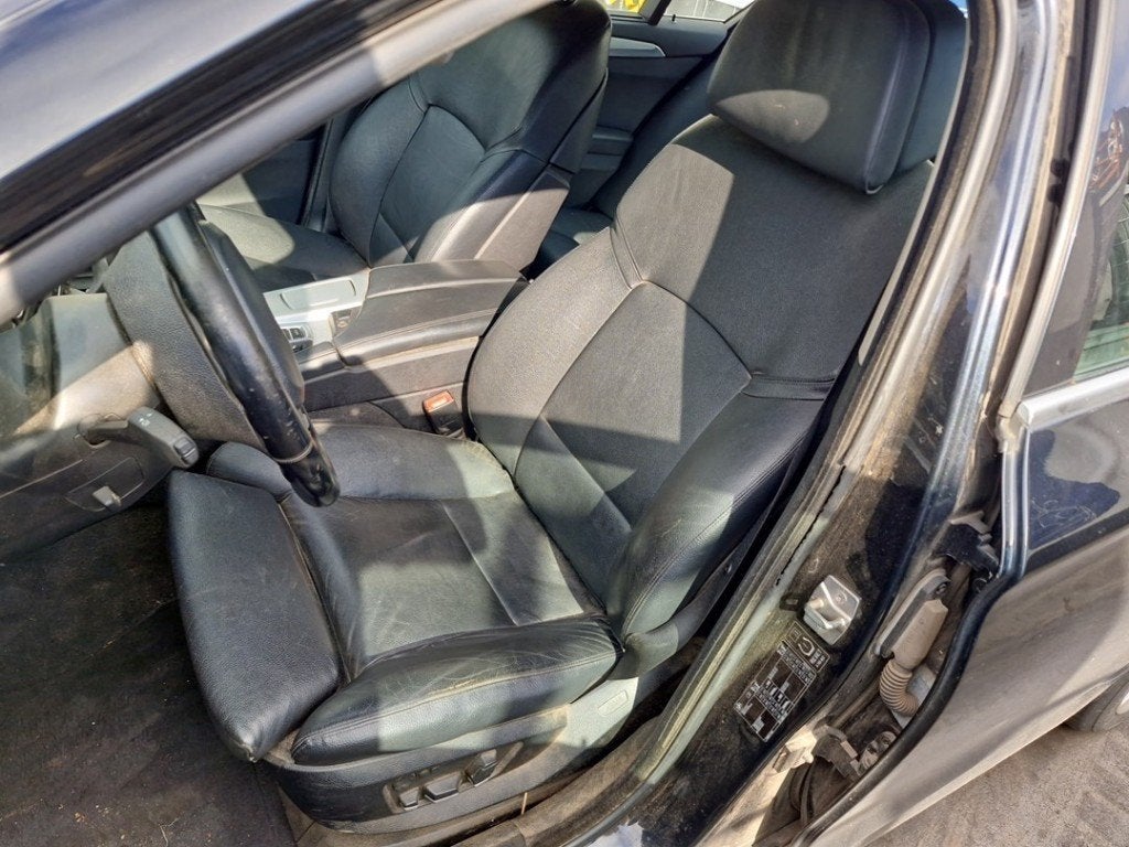 INTERIEUR BMW 5 serie (F10) (01-2009/10-2016), Auto-onderdelen, Gebruikt, BMW, Petuelring 130
80809  München, DE, Bayerische Motoren Werke AG