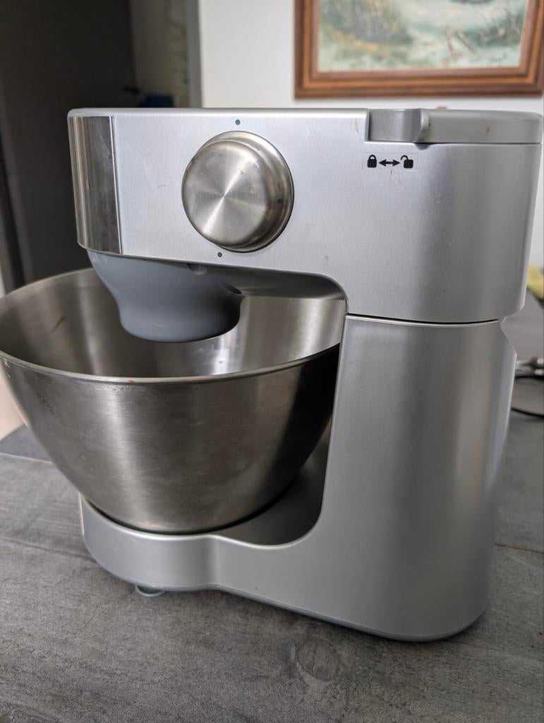 Base du robot Kenwood KM 28 avec bol (sans accessoires), Electroménager, Enlèvement