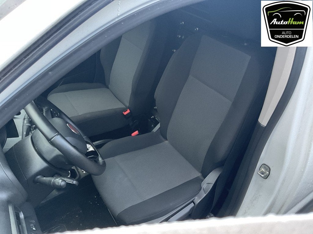 INTERIEUR COMPLET Fiat Doblo Cargo (01-2022/-), Dhr. J. Ham, Administratie@autoham.nl, Utilisé, Fiat
