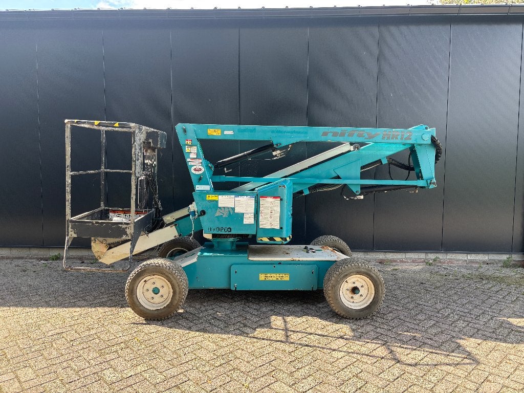 Élévateur électrique articulé Nifty HR12 Niftylift, Enlèvement