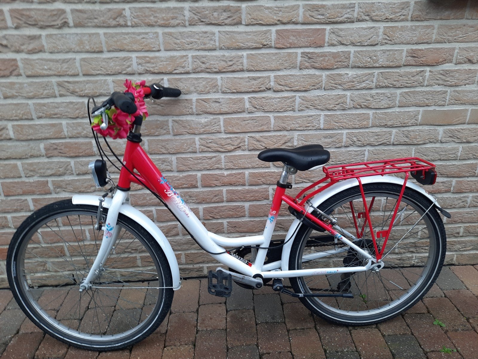 24 inch BNB, Enlèvement, 24 pouces, Vitesses