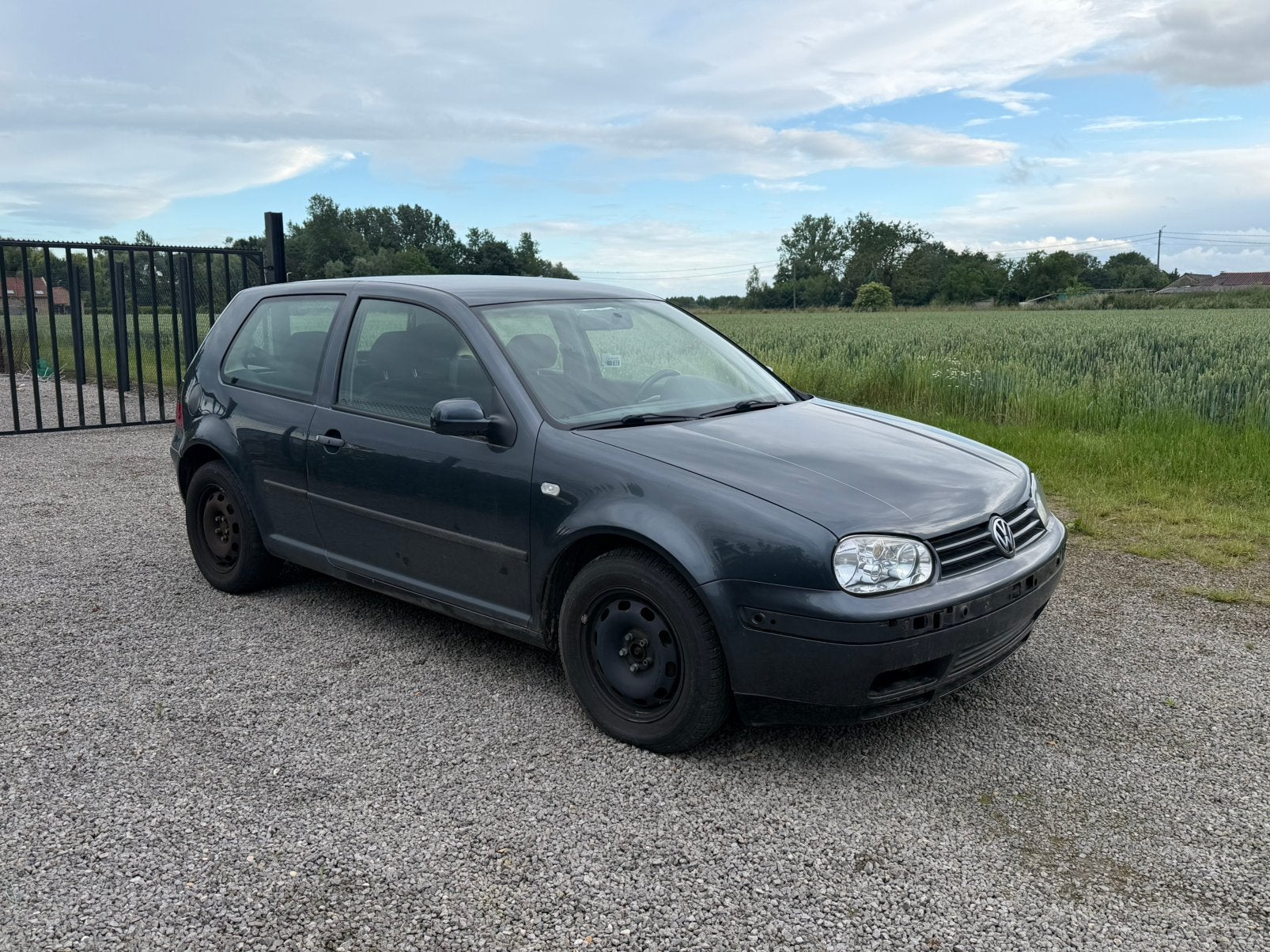 Golf 4 1.6 16v benzine epxort of opmaak, Auto's, Voorwielaandrijving, Stof, Zwart, Handgeschakeld