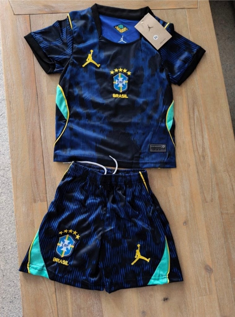 Voetbal tenue, Verzamelen, Sportartikelen en Voetbal, Ophalen, Nieuw, Shirt