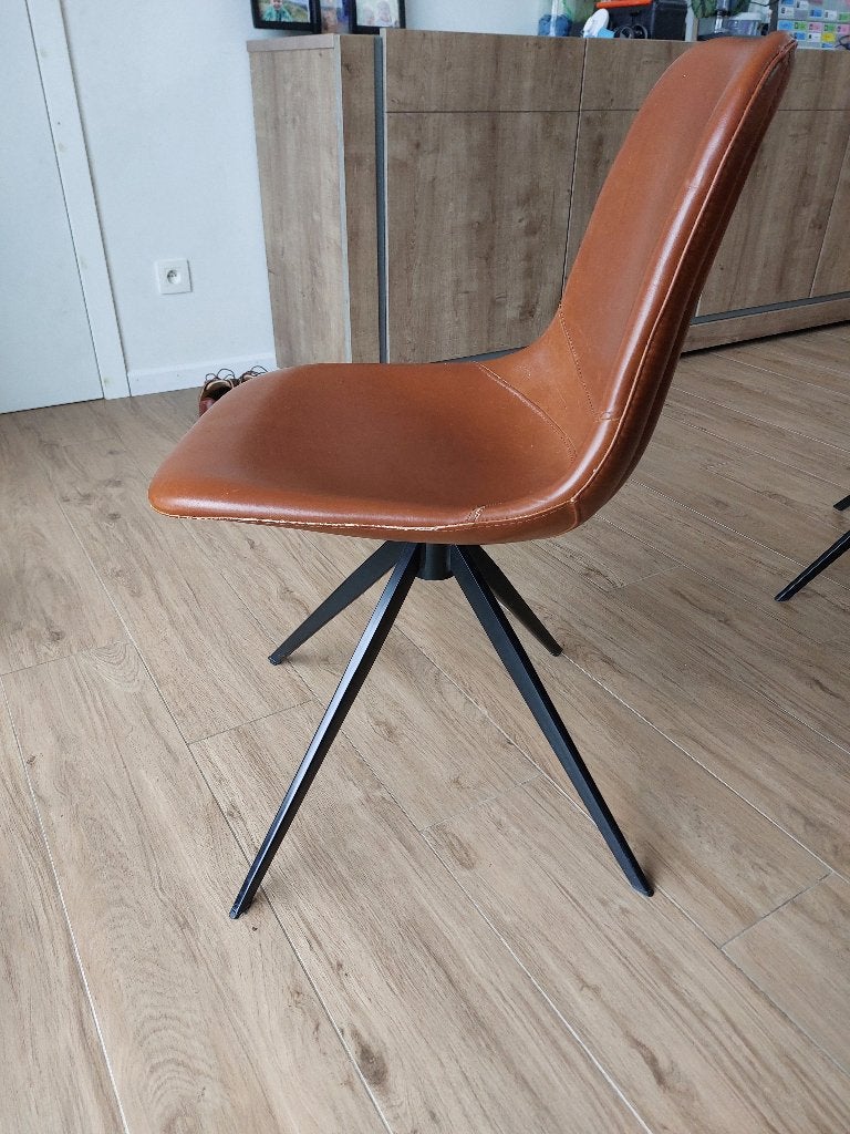 Bruine lederen kuipstoelen, draaibaar, 8 stuks, Ophalen, Gebruikt, Bruin, Vijf, Zes of meer stoelen