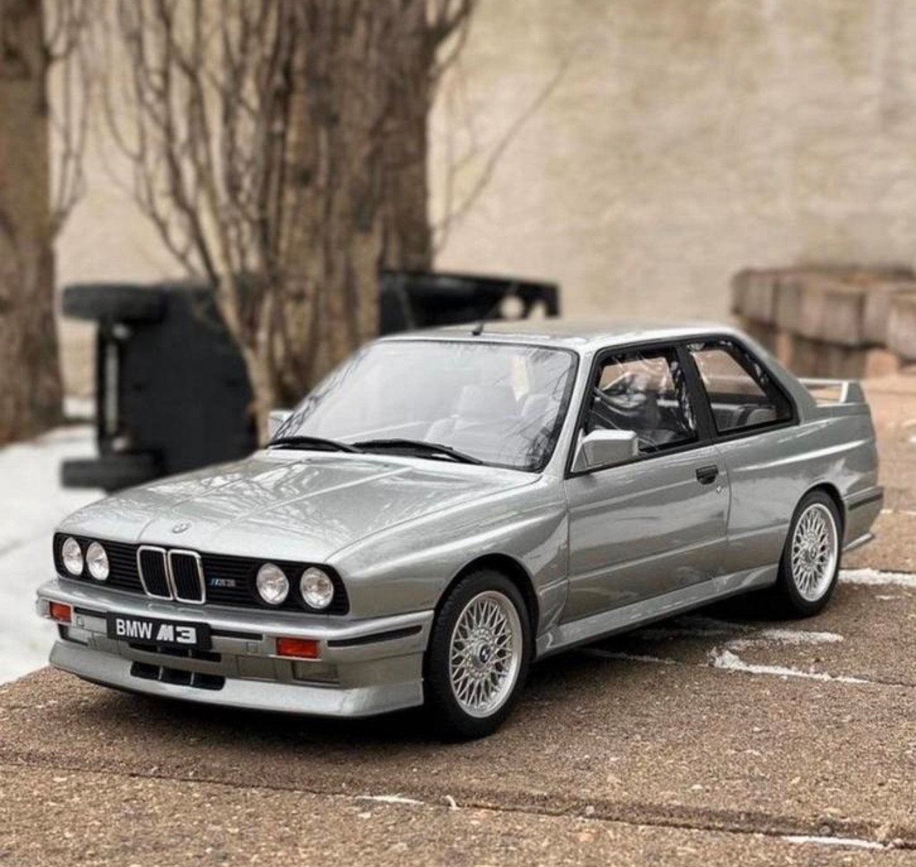Ottomobile BMW M3 E30 1:12, Ophalen, Nieuw, 1:9 t/m 1:12, Auto