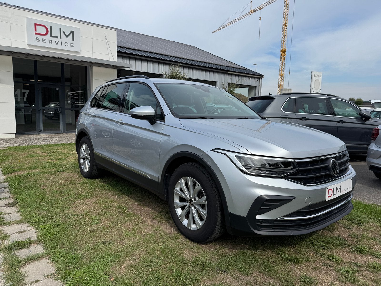 Volkswagen Tiguan 1.5 tsi 130ch 10/22 59000KM, Argent ou Gris, Achat, https://public.car-pass.be/vhr/048834e2-e88e-492e-a3a4-bf2547e99e9b