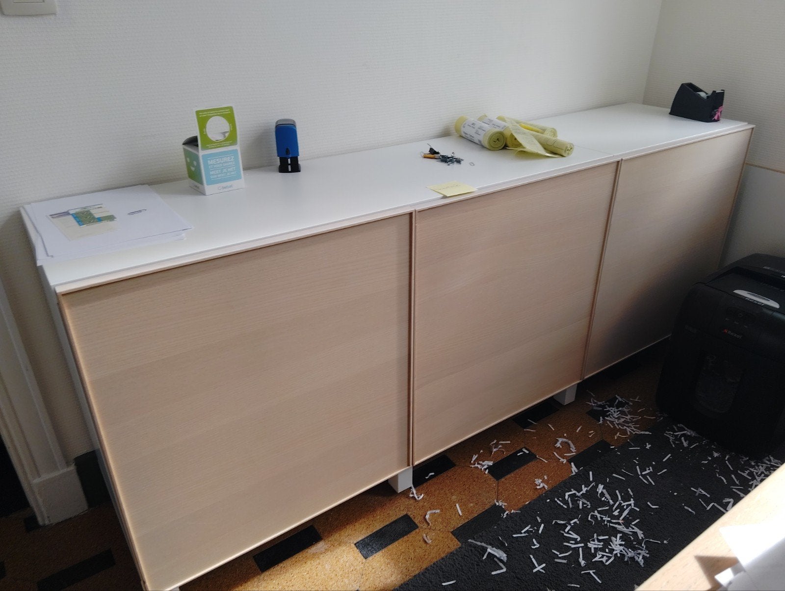 Armoire / Meuble à portes Ikéa, 25 à 50 cm, Avec porte(s), 150 à 200 cm, Enlèvement
