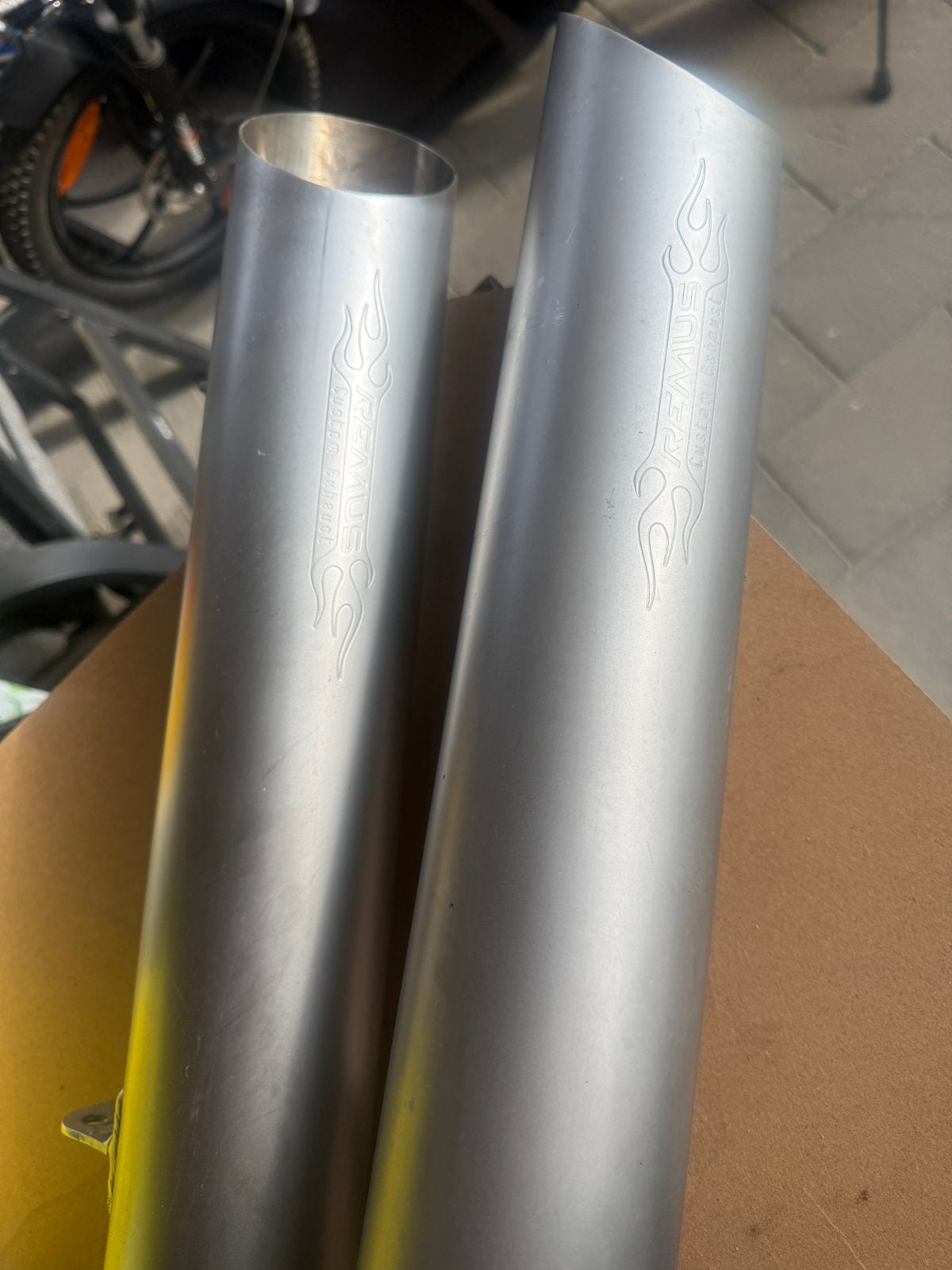 Remus éjecte Harley V Red, Motos, Enlèvement ou Envoi, Utilisé