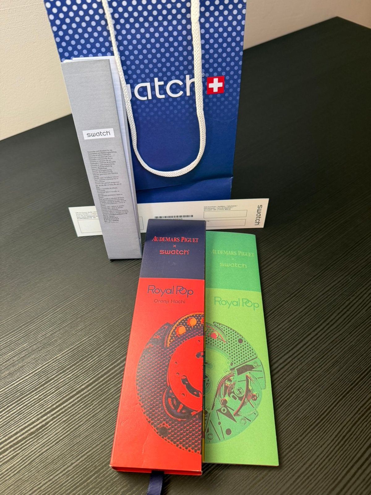 Swatch x Audemars Piguet Royal pop “Orenji Hachi, Handtassen en Accessoires, Horloges | Heren, Zo goed als nieuw, Polshorloge