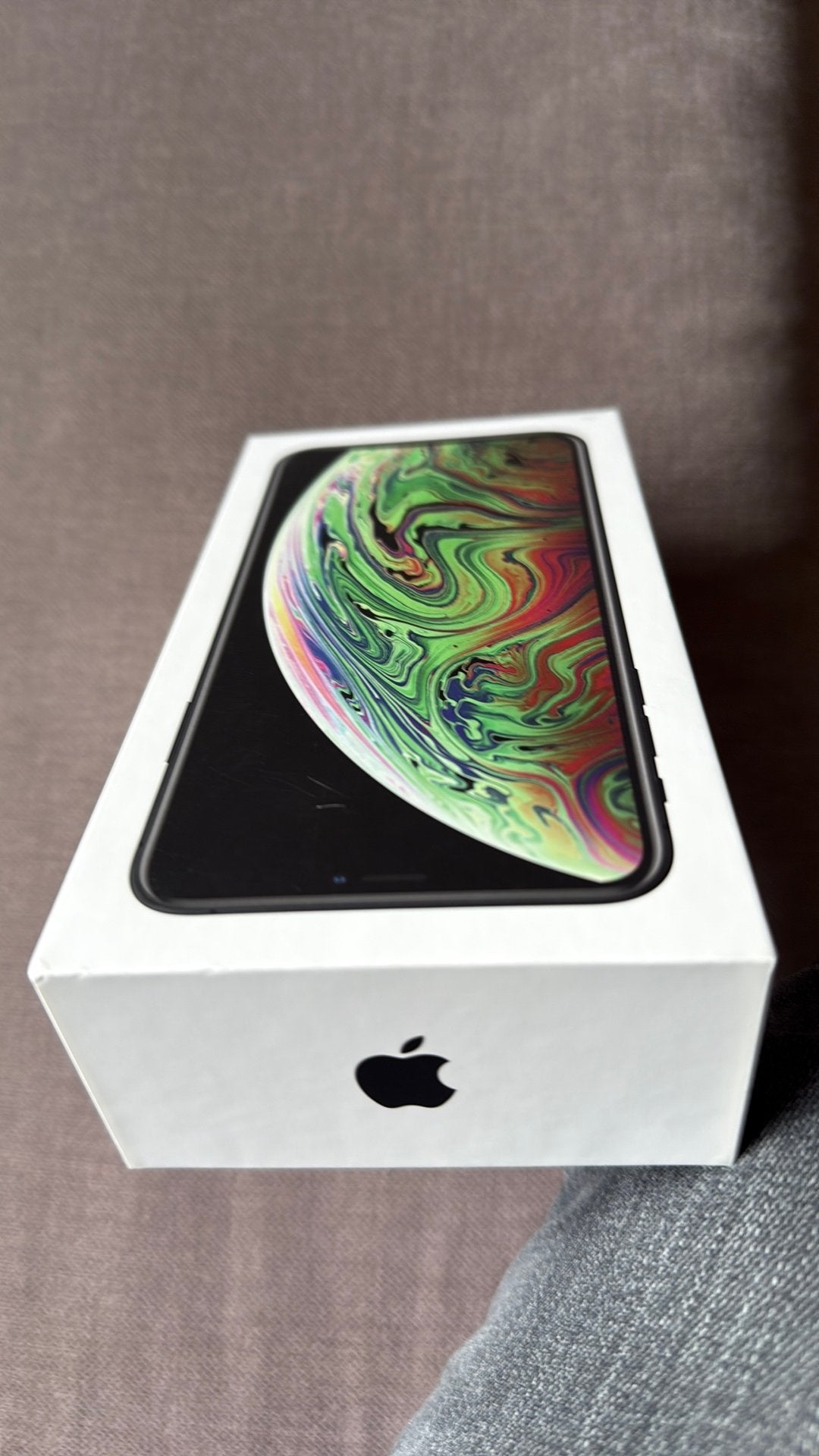 iPhone Xs max + 4 hoesjes.Wegens opruiming reserve Gsm’s ., Ophalen, IPhone XS, Zo goed als nieuw, 64 GB