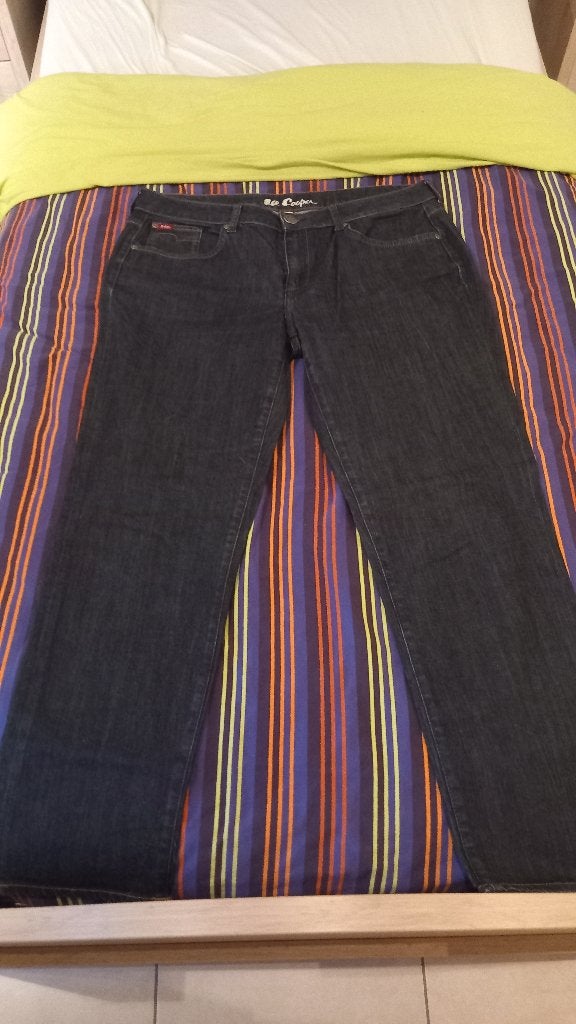 Broek Lee Cooper  W35 L30, Kleding | Dames, Broeken en Pantalons, Lee Cooper, Ophalen, Zo goed als nieuw, Blauw