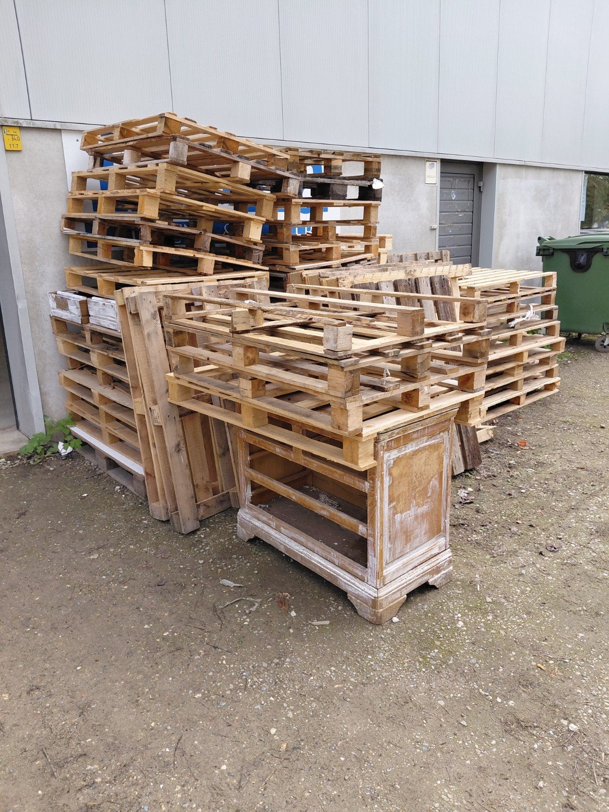 Gratis brandhout, Ophalen