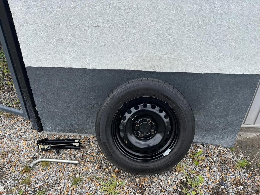 Roue de secours VW,Seat,Skoda(165/70R14 ) galette neuf, Neuf, Seat