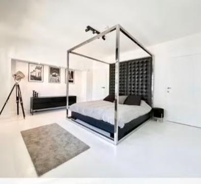 Bed te koop, Huis en Inrichting, Ophalen, Modern chroom, Overige kleuren, Tweepersoons