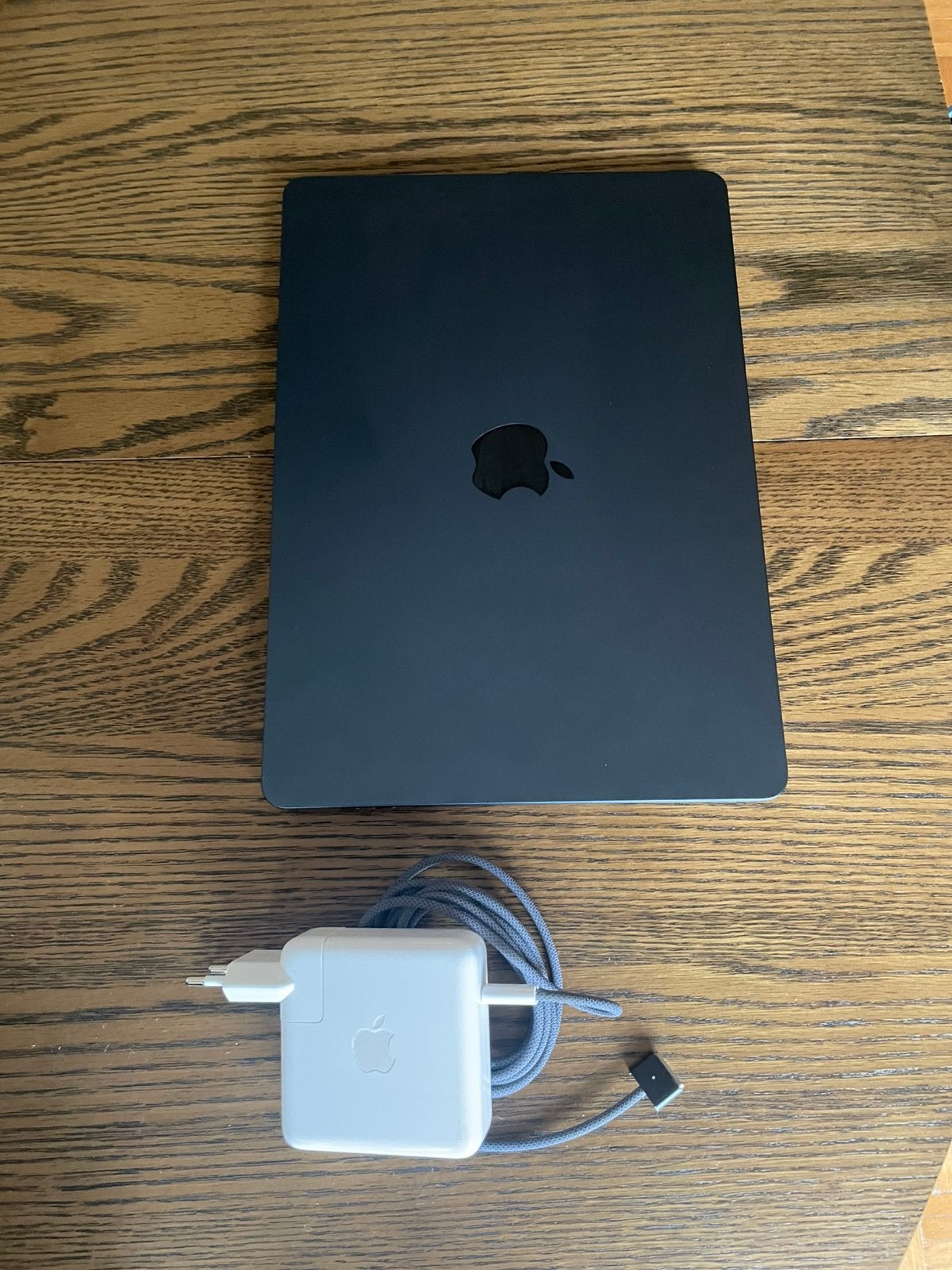 m2 macbook air - 16GB RAM - QWERTY, Computers en Software, Apple iPads, Zo goed als nieuw, Ophalen