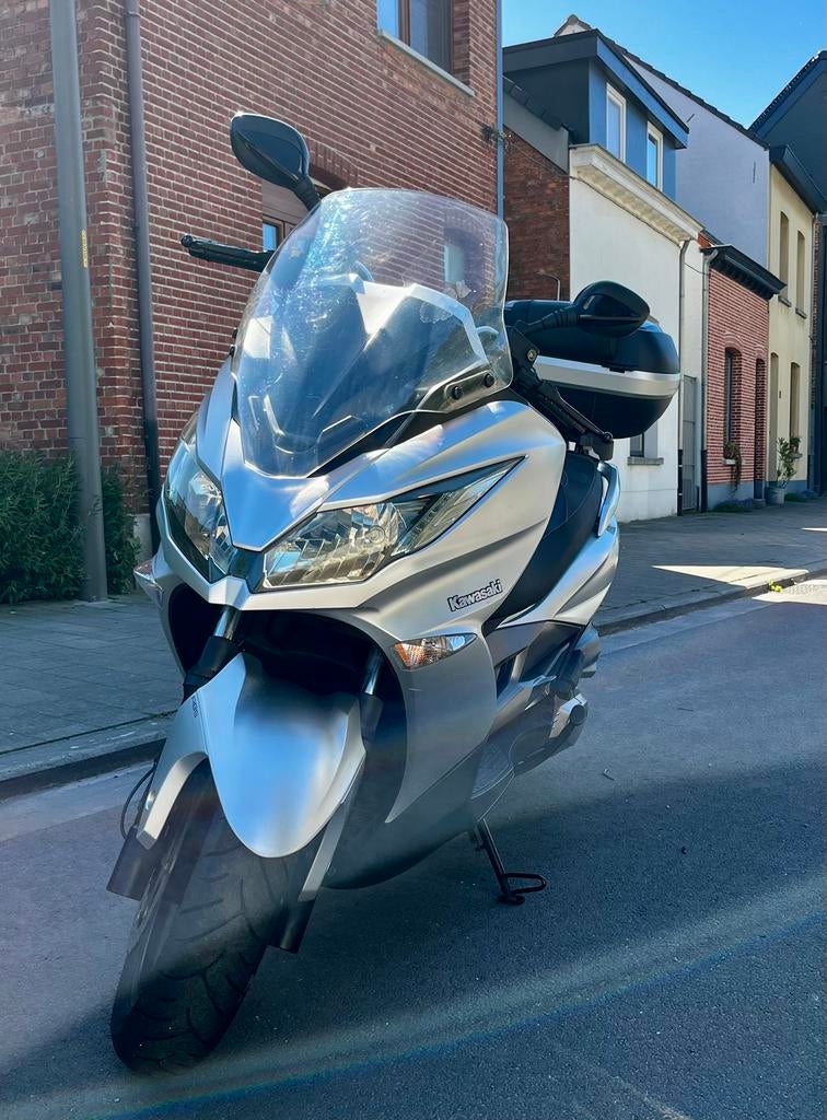 Kawasaki J300, Scooter, Particulier, Automaat, ABS