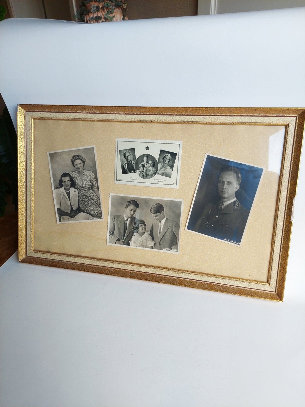 Antieke kader met foto's/prenten Belgisch Koningshuis, Collections, Enlèvement