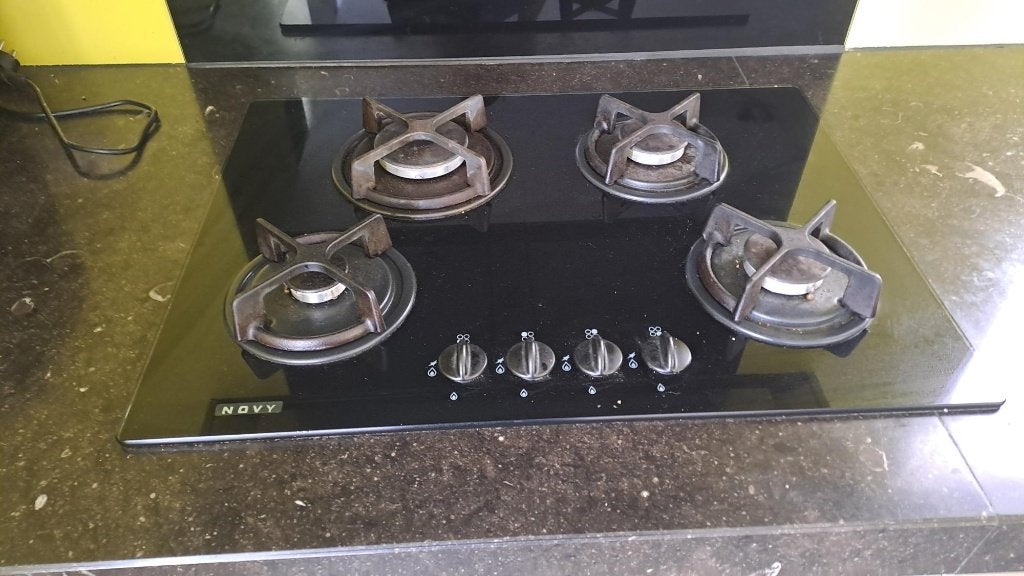 cuisinière à gaz, Electroménager, Gaz, 4 zones de cuisson, Encastré, Enlèvement