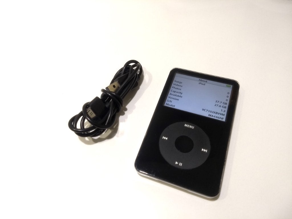 Apple iPod Classic 5th Generation 30gb (nieuwstaat), TV, Hi-fi & Vidéo, Lecteurs Mp3 | Apple iPod, Enlèvement ou Envoi, Comme neuf