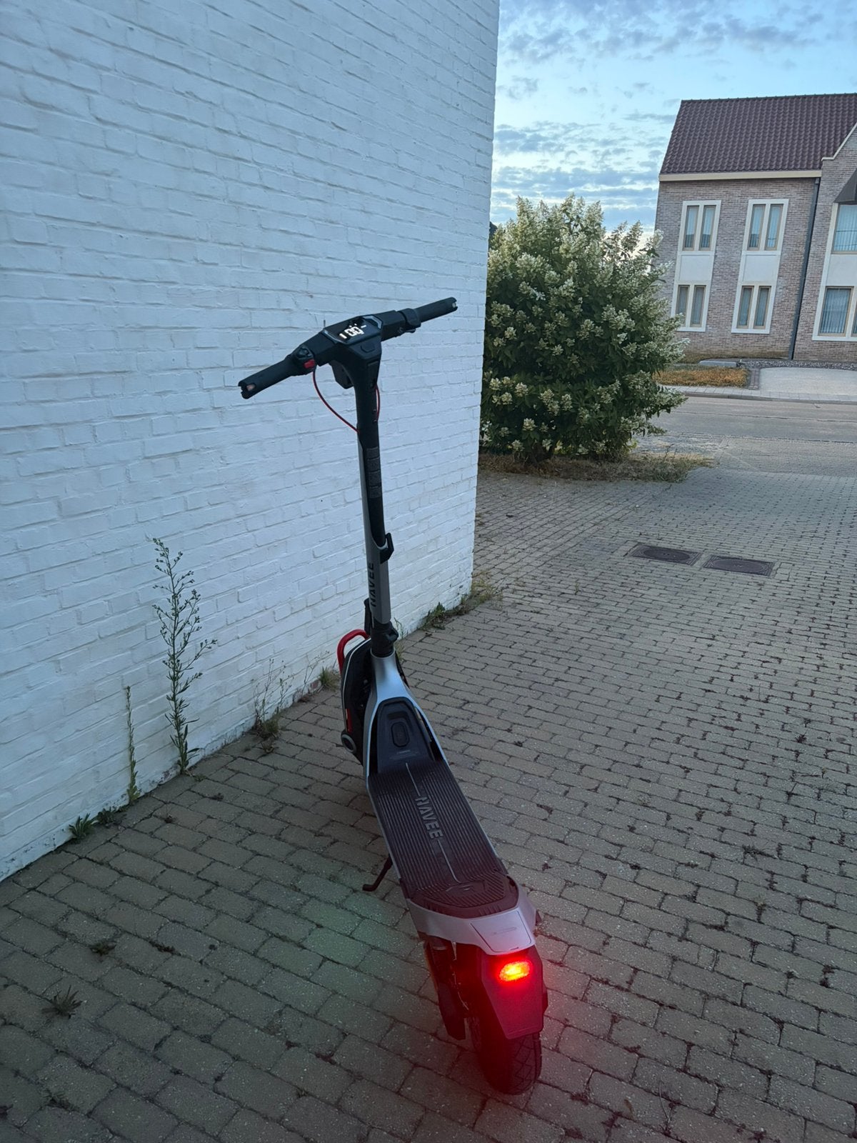 Maat grijs en zwart, Ophalen, Zo goed als nieuw, Elektrische step (E-scooter)