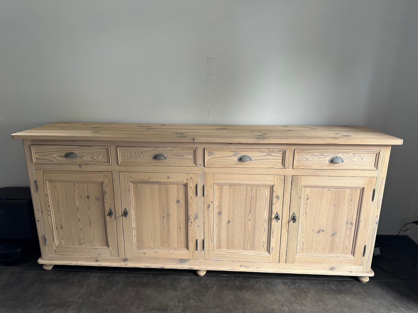 Prachtige ruime buffetkast / dressoir, Huis en Inrichting, Ophalen, Zo goed als nieuw
