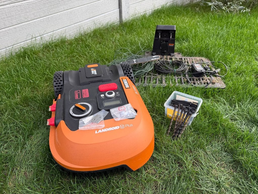 Worx Landroid M500 Plus, Worx, Enlèvement, Avec capteur de pluie, Moins de 20 cm