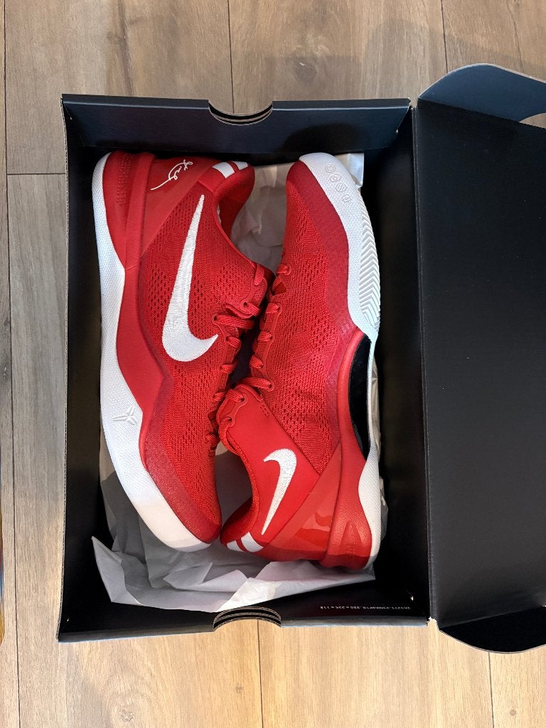Nike basketbalschoenen maart 44, Sport en Fitness, Basketbal, Ophalen of Verzenden, Nieuw, Schoenen