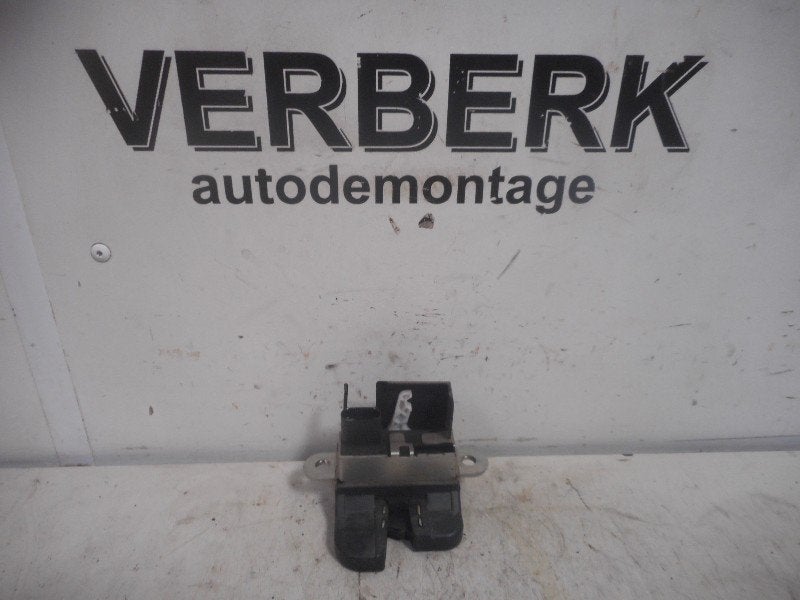 SLOTVANGER ACHTERKLEP Volkswagen Up! (121) (1s0827505b), Gebruikt, Volkswagen, Volkswagen AG, Kundenbetreuung@volkswagen.de