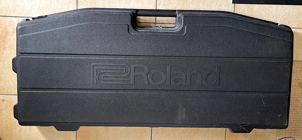 étui pour clavier/synthétiseur ROLAND vintage, Enlèvement ou Envoi, Utilisé