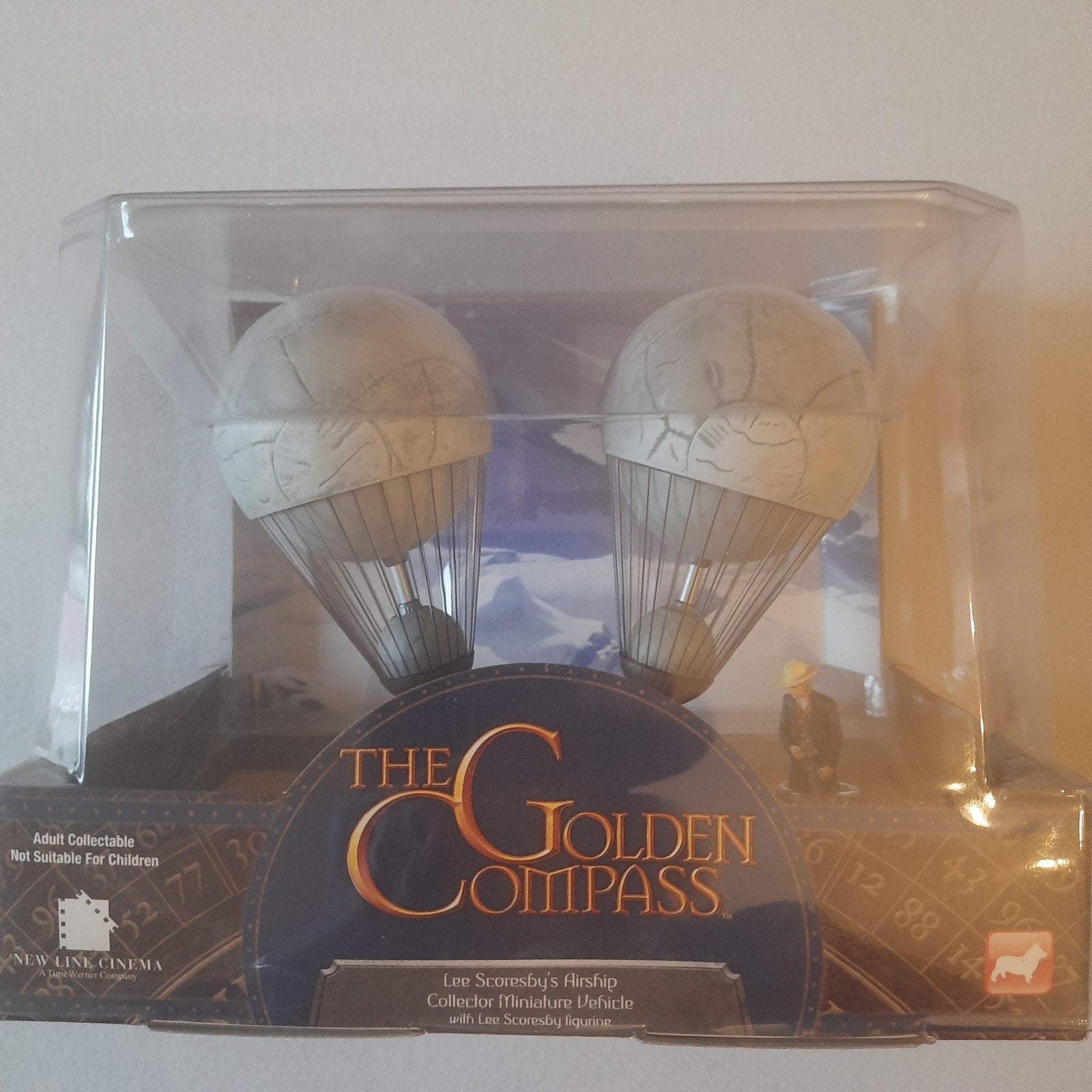 CORGI* THE GOLDEN COMPASS : LEE SCORESBY´s AIRSHIP *1:72*MIB, Verzamelen, Ophalen, Nieuw, Film, Beeldje, Replica of Model