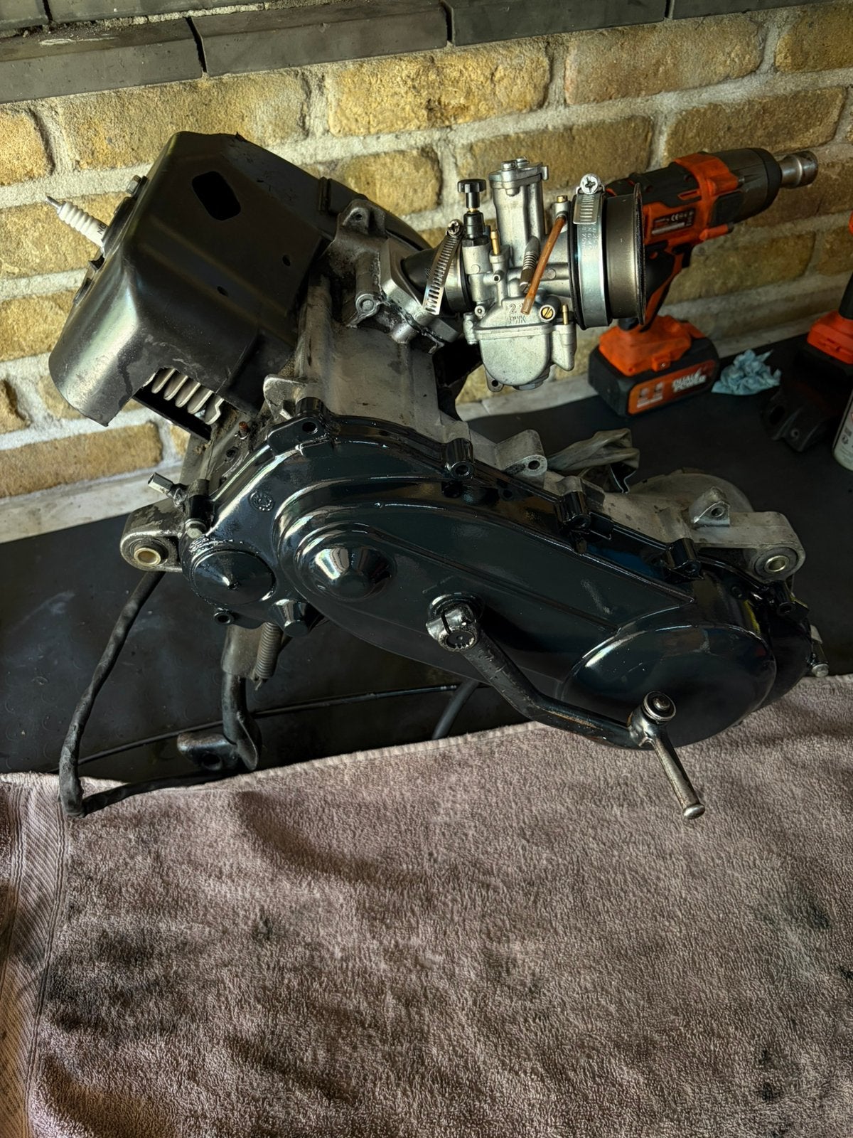 Zip 70cc blok, Fietsen en Brommers, Ophalen, Zo goed als nieuw, Blok