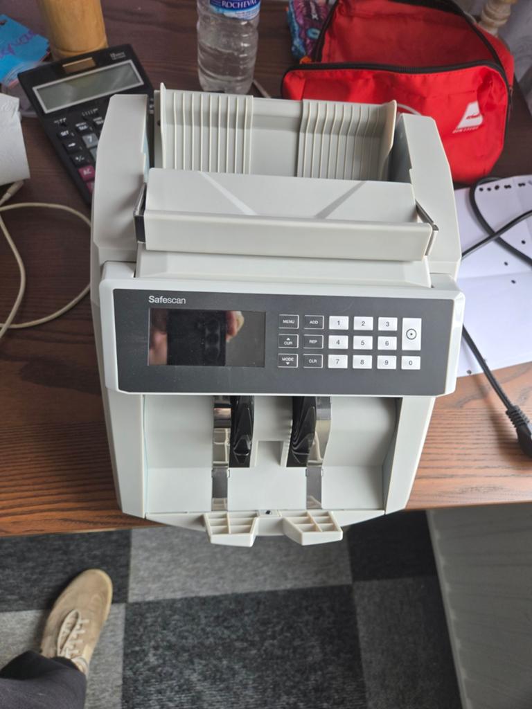 Te koop: professionele geldtelmachine Safescan 2465-S., Ophalen of Verzenden