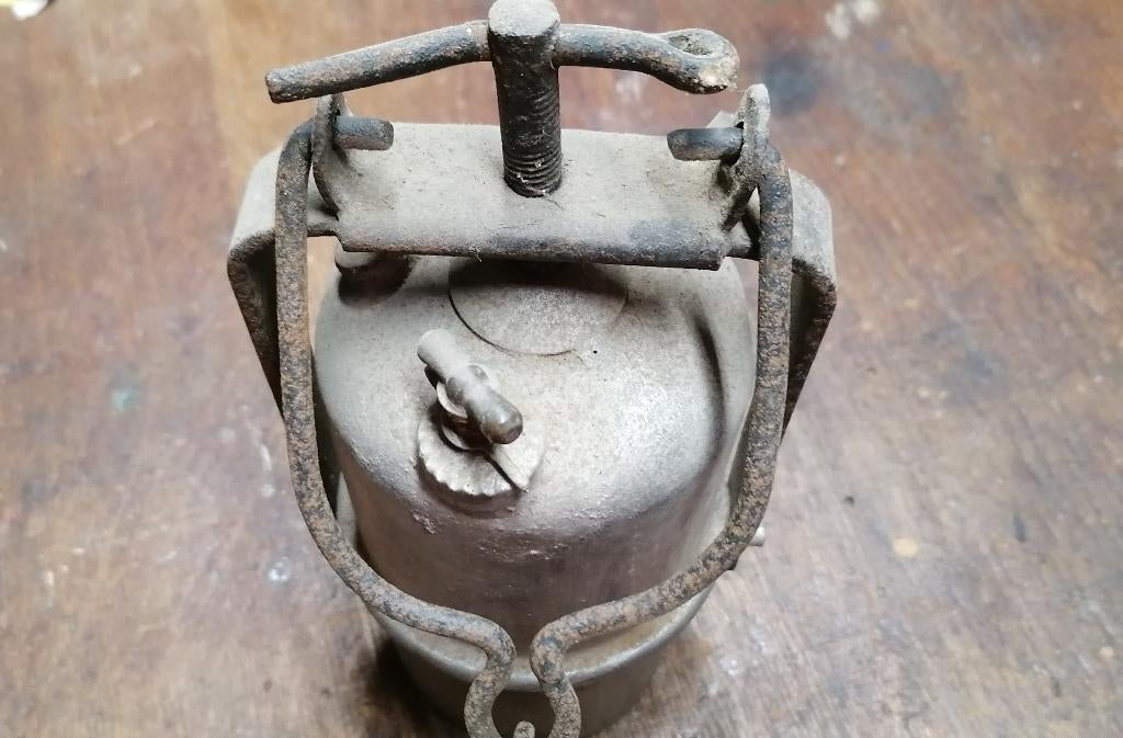 Lampe carbure mineur ancienne, Envoi