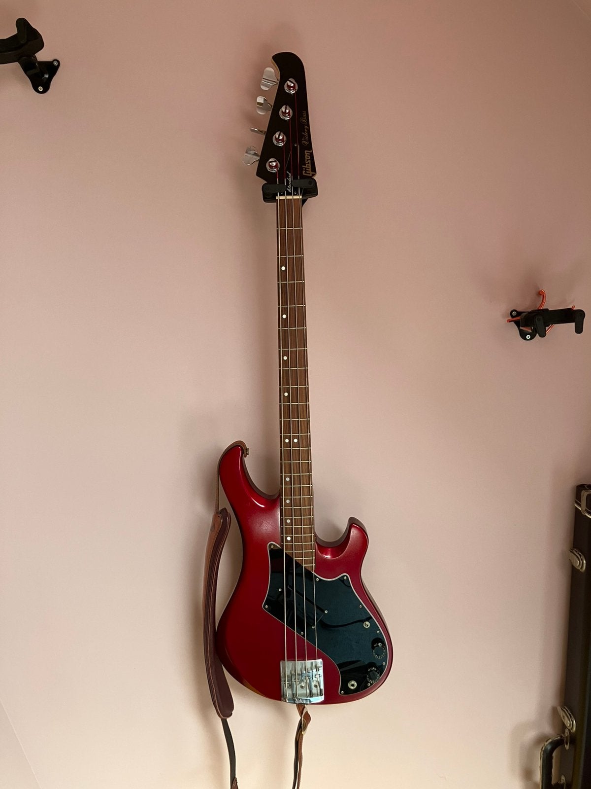 Gibson Victory Bass 1981 – vintage basgitaar, Muziek en Instrumenten, Snaarinstrumenten | Gitaren | Bas, Ophalen, Gebruikt